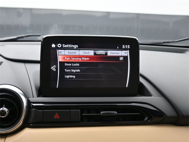 Used 2022 Volvo V60 T5 Cross Country w/ Advanced Package image 15