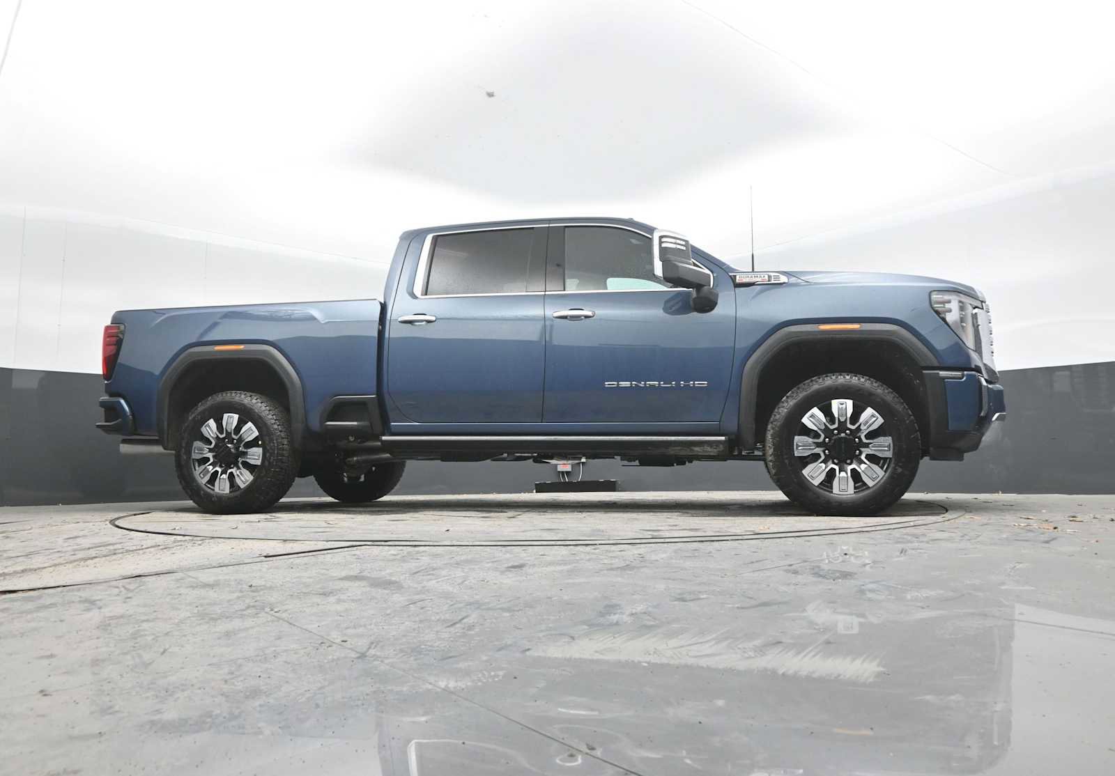 New 2026 GMC Sierra 2500 Denali w/ Denali Reserve Package image 44