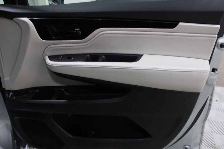 Used 2025 Honda Odyssey Elite image 27