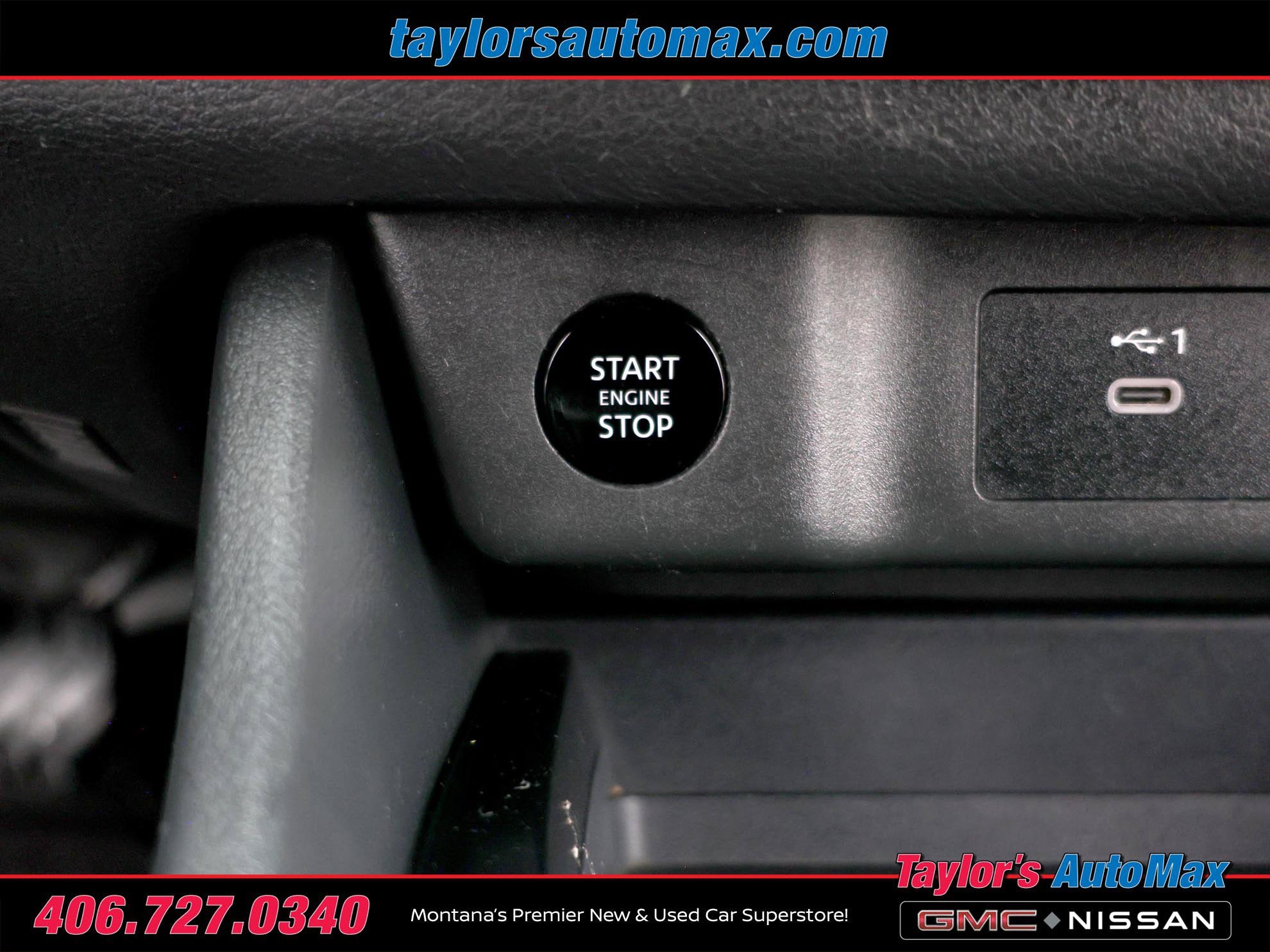 Used 2024 Nissan Rogue S AWD/4WD image 22