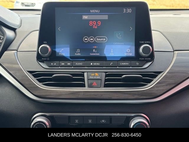 Used 2024 Nissan Altima 2.5 SV image 25