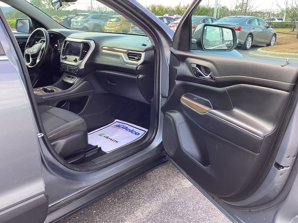 Used 2021 GMC Acadia SLE FWD image 7