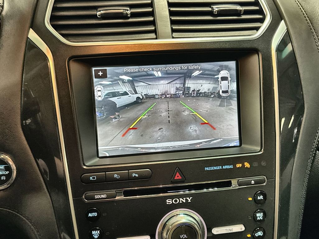 Used 2017 Ford Explorer Platinum AWD/4WD image 20