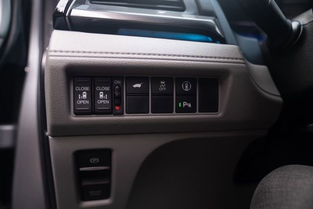 Used 2023 Honda Odyssey Elite image 38