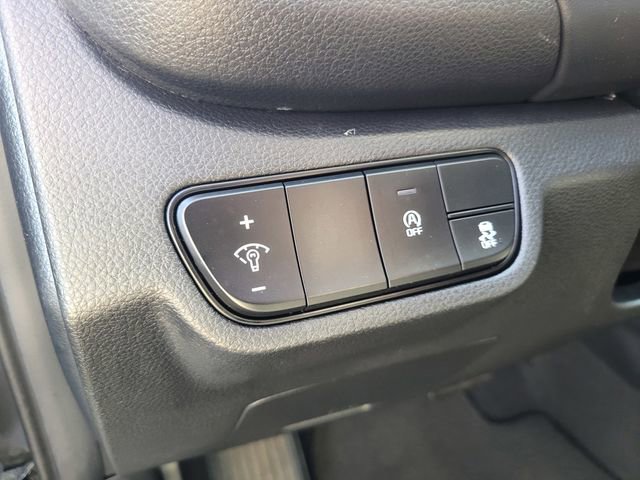 Used 2024 Kia Seltos EX FWD image 17