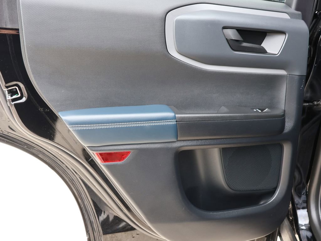 Used 2023 Ford Bronco Sport Outer Banks AWD/4WD image 16