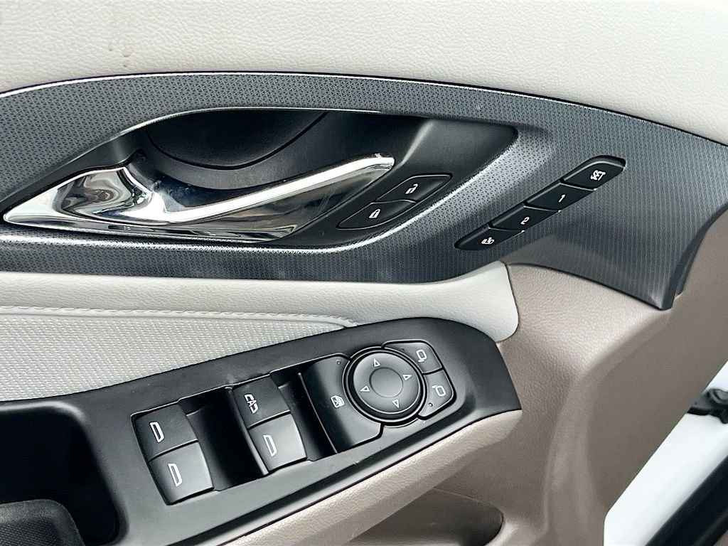 Used 2020 Chevrolet Traverse Premier FWD image 18