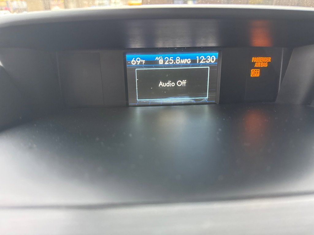 Used 2015 Subaru Forester 2.5i w/ Alloy Wheel Package image 9