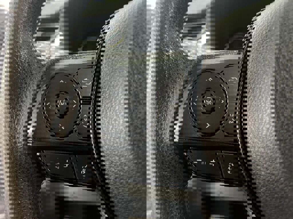 Used 2023 Toyota RAV4 LE image 11