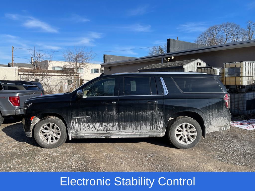 Used 2021 Chevrolet Suburban Premier image 6