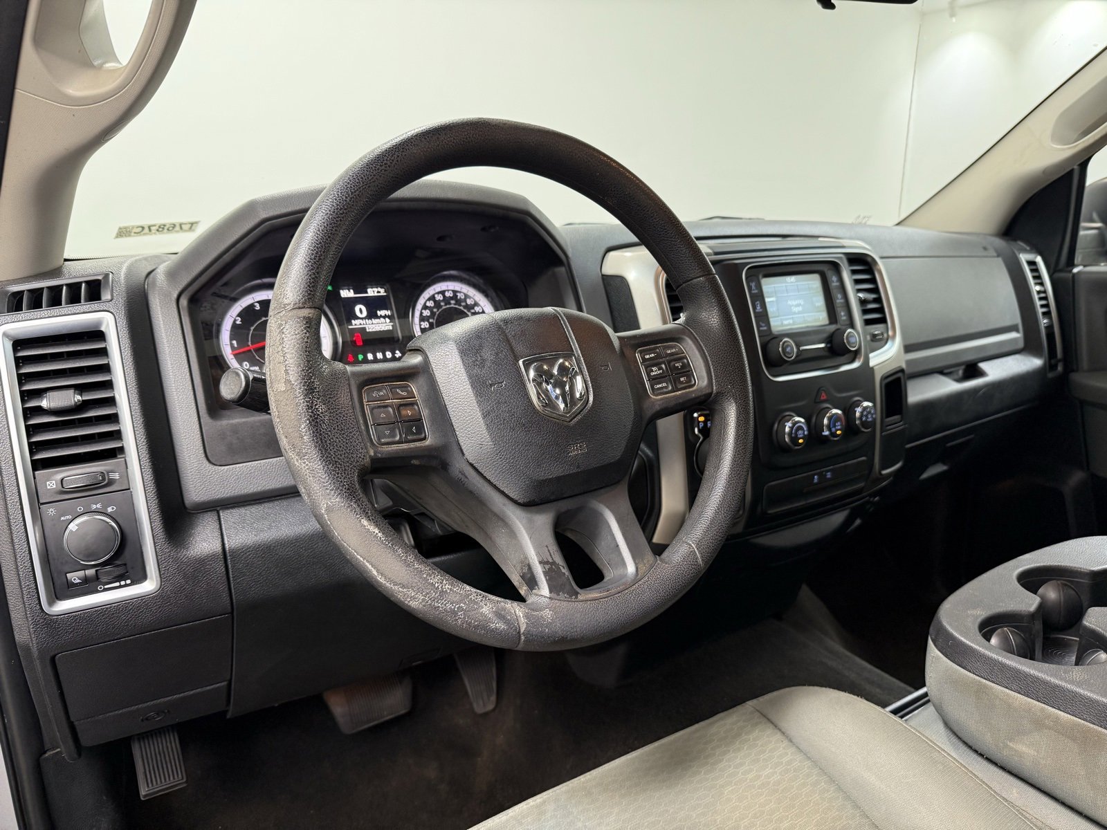 Used 2017 RAM 1500 Classic SLT image 15