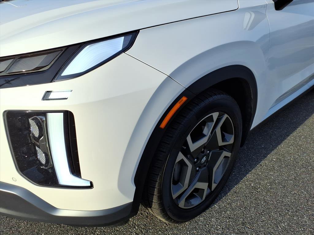 Used 2024 Hyundai Palisade Limited image 8