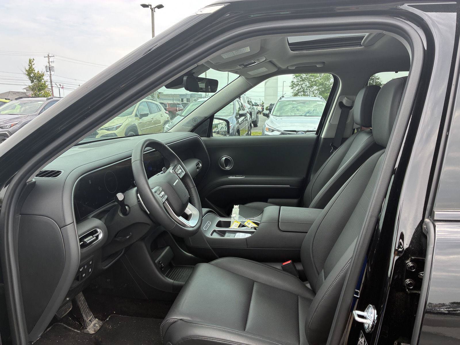 Used 2026 Hyundai Palisade Limited AWD/4WD image 17