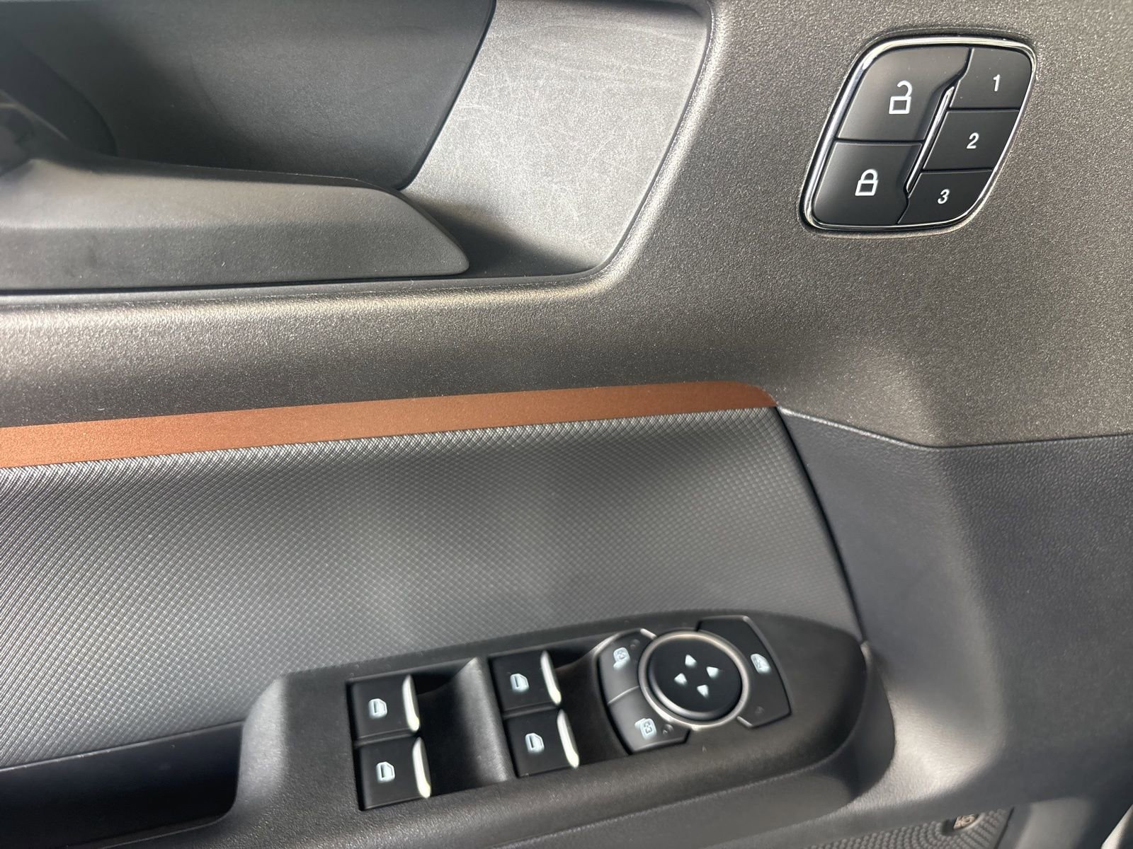 Used 2025 Ford Bronco Sport Outer Banks w/ Outer Banks Tech Package+ AWD/4WD image 15