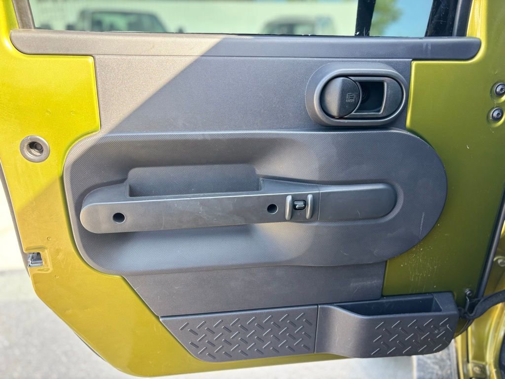 Used 2008 Jeep Wrangler X image 8