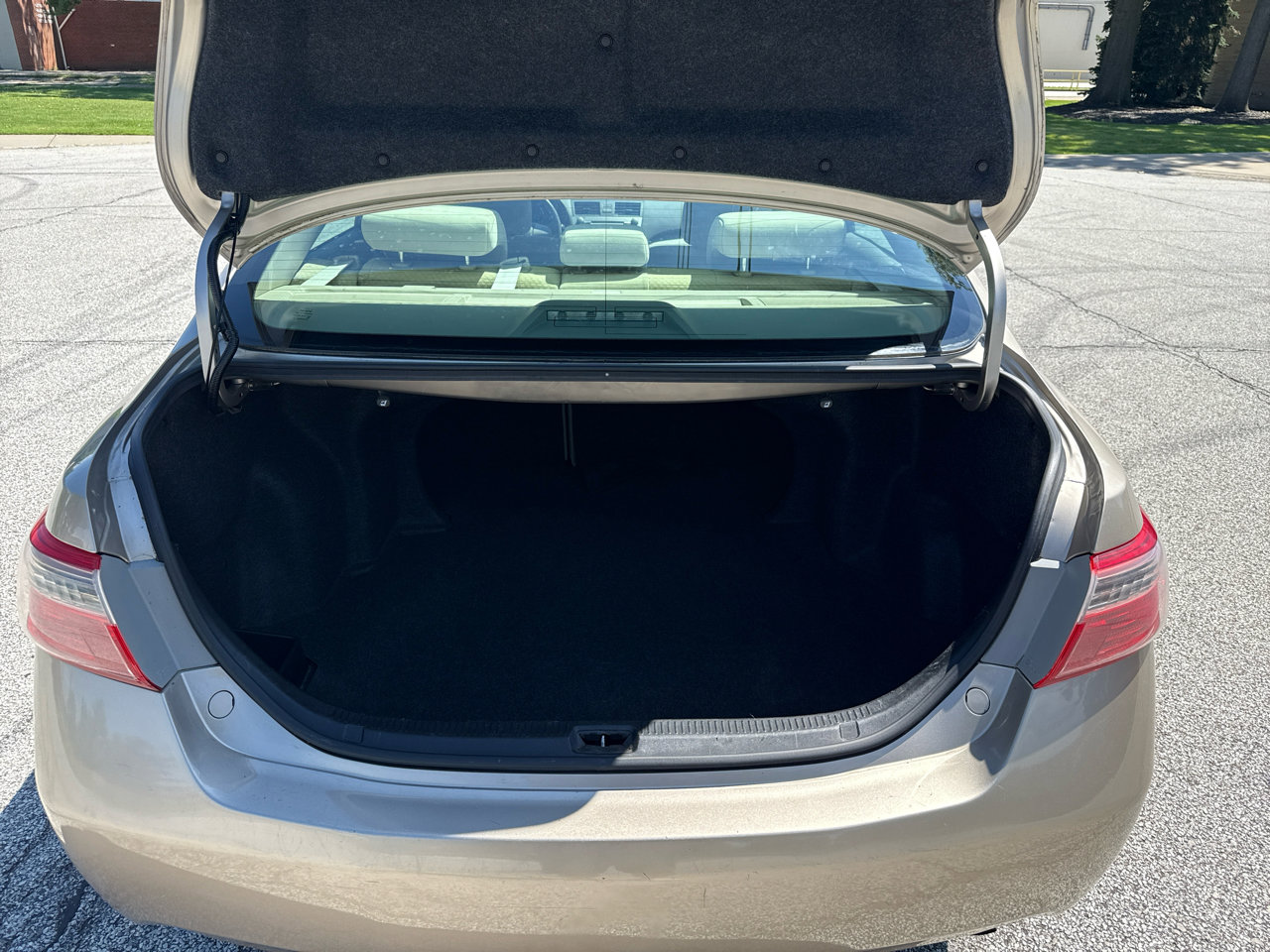 Used 2009 Toyota Camry SE image 19