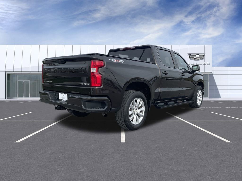 Used 2020 Chevrolet Silverado 1500 Custom w/ Custom Value Package image 8