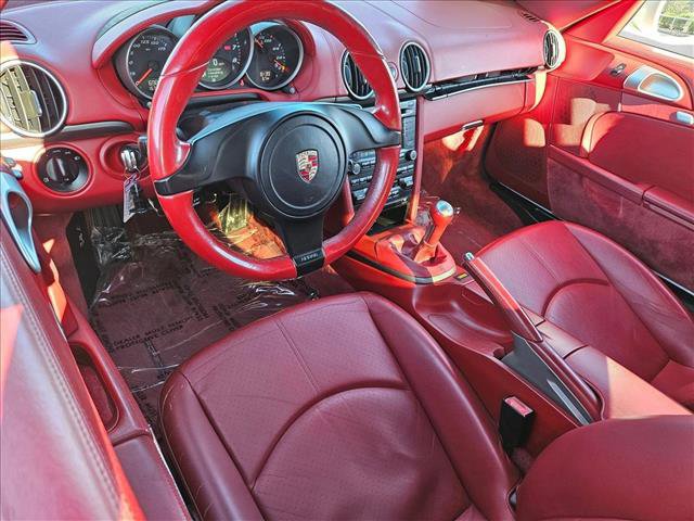 Used 2011 Porsche Cayman image 10