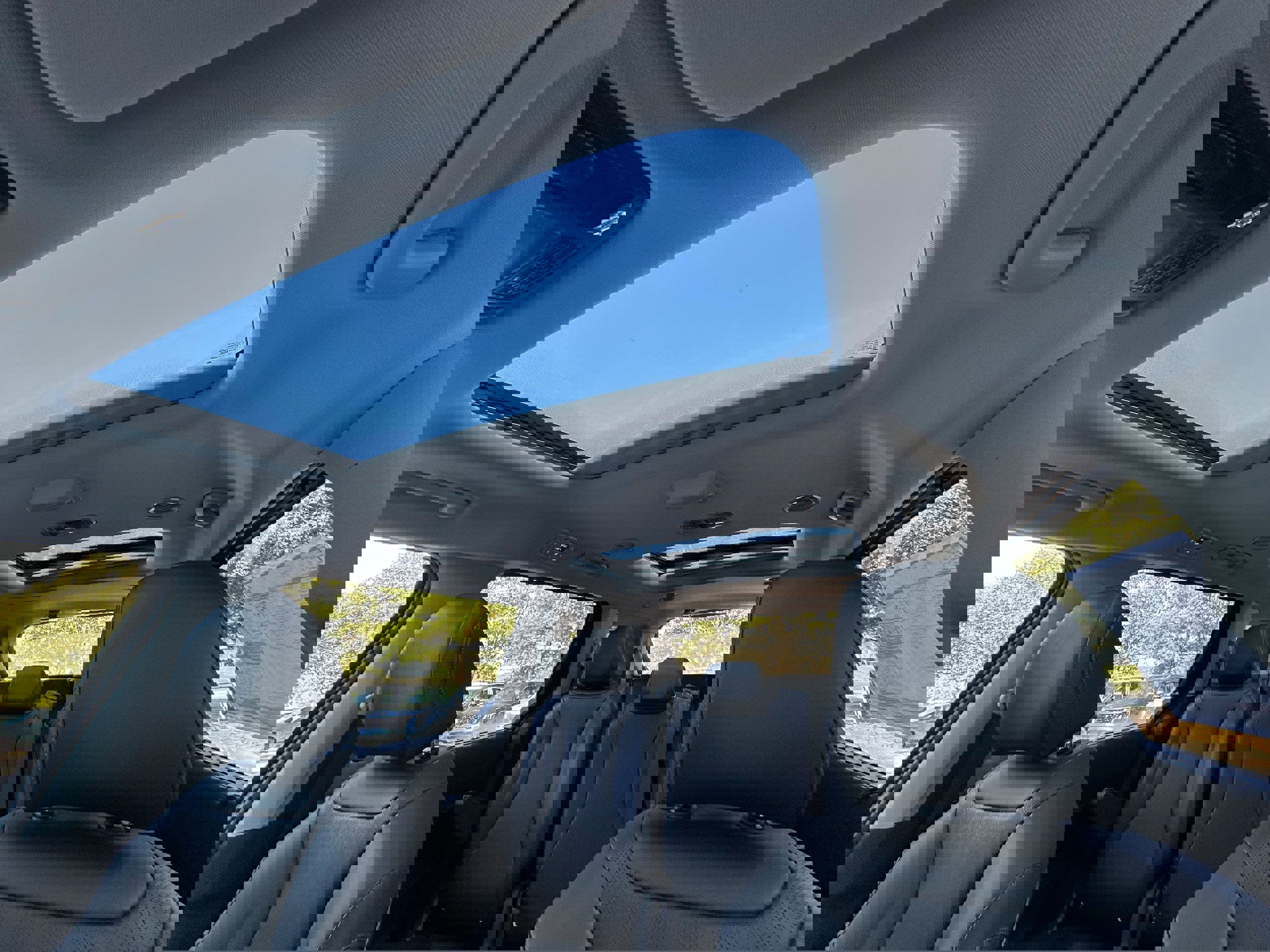 New 2026 Kia Carnival SX image 50