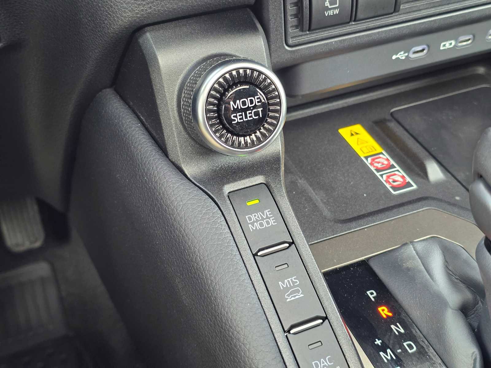 Used 2025 Toyota Land Cruiser image 36