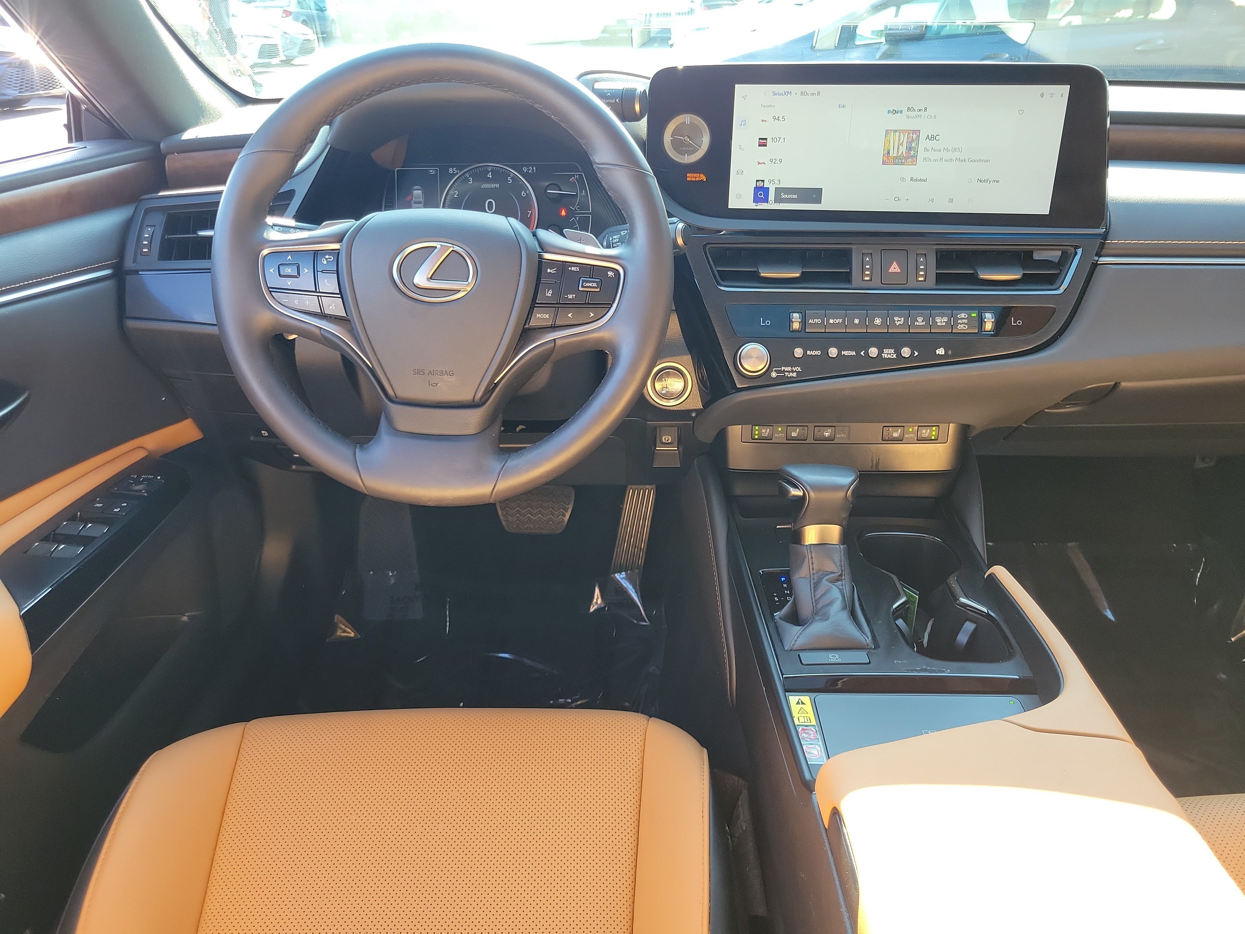Used 2023 Lexus ES 350 w/ Premium Package FWD image 10