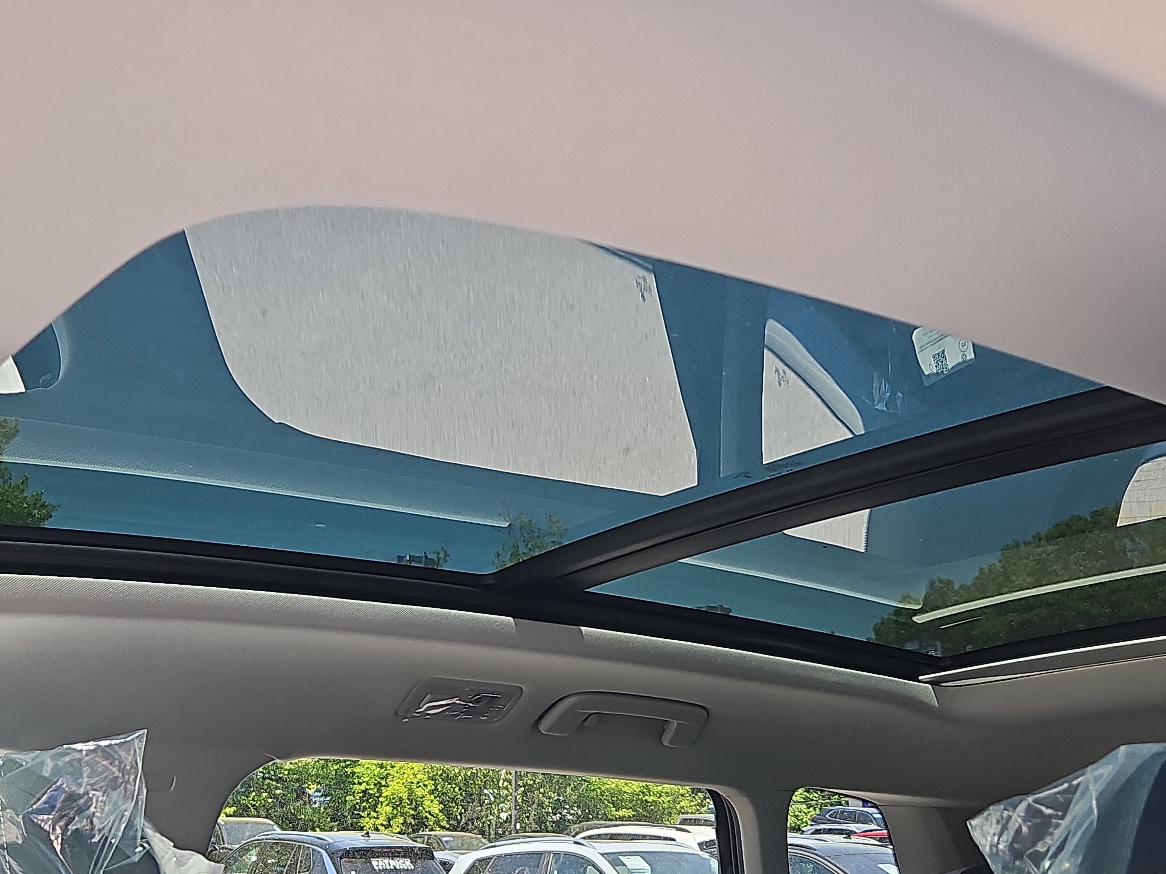 New 2026 Volkswagen Taos SE AWD/4WD image 7