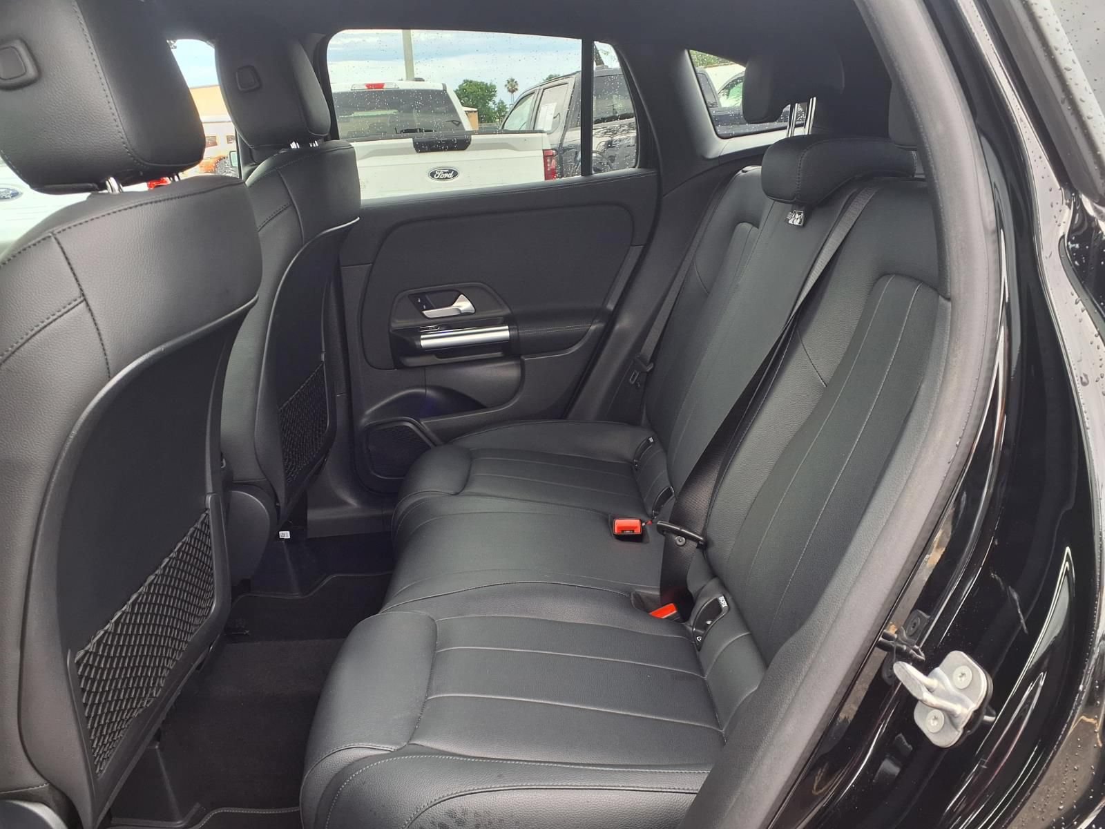 Used 2023 Mercedes-Benz GLA 250 w/ Premium Package image 18