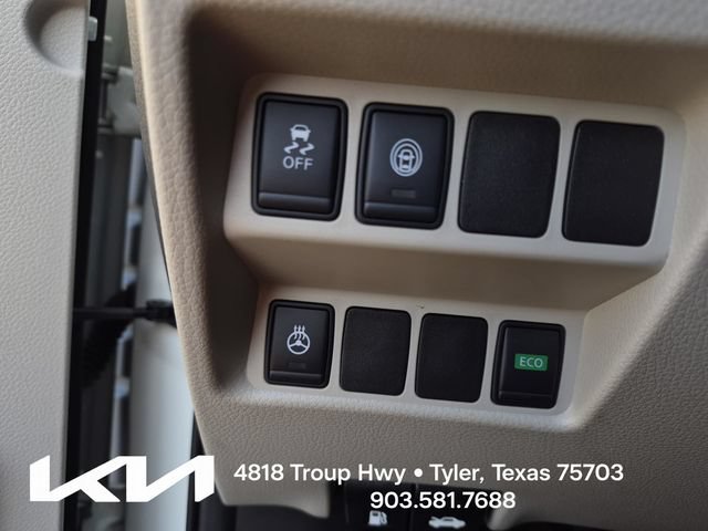 Used 2018 Nissan Rogue Sport SL w/ SL Premium Package FWD image 33