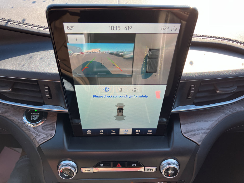 Used 2015 Ford F150 Lariat w/ Equipment Group 502A Luxury image 18