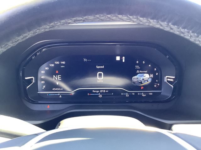 Used 2022 GMC Yukon XL Denali AWD/4WD image 13