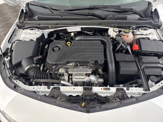 Used 2024 Chevrolet Malibu LT image 32