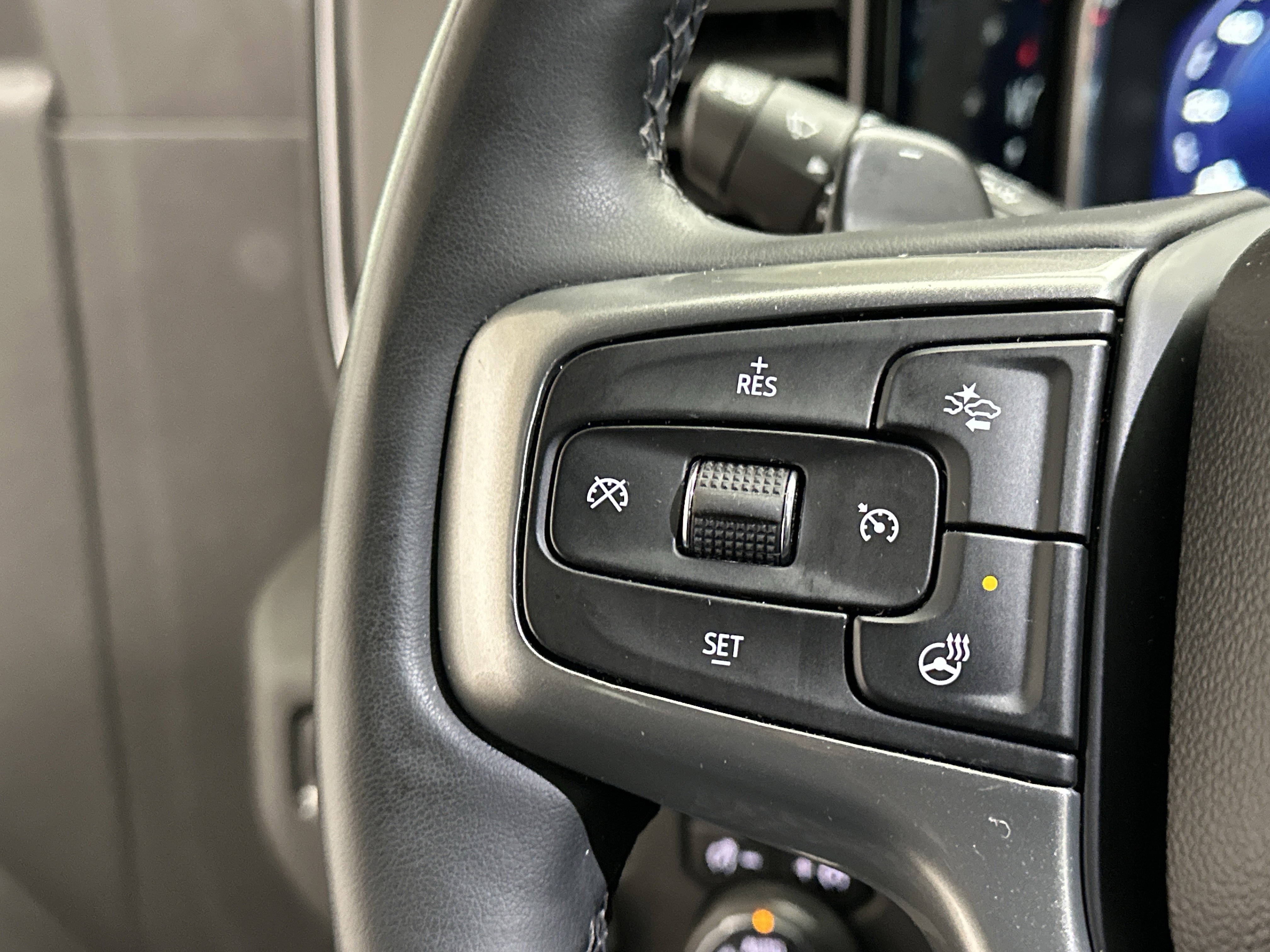 Used 2023 Chevrolet Silverado 1500 RST w/ Rally Edition image 28