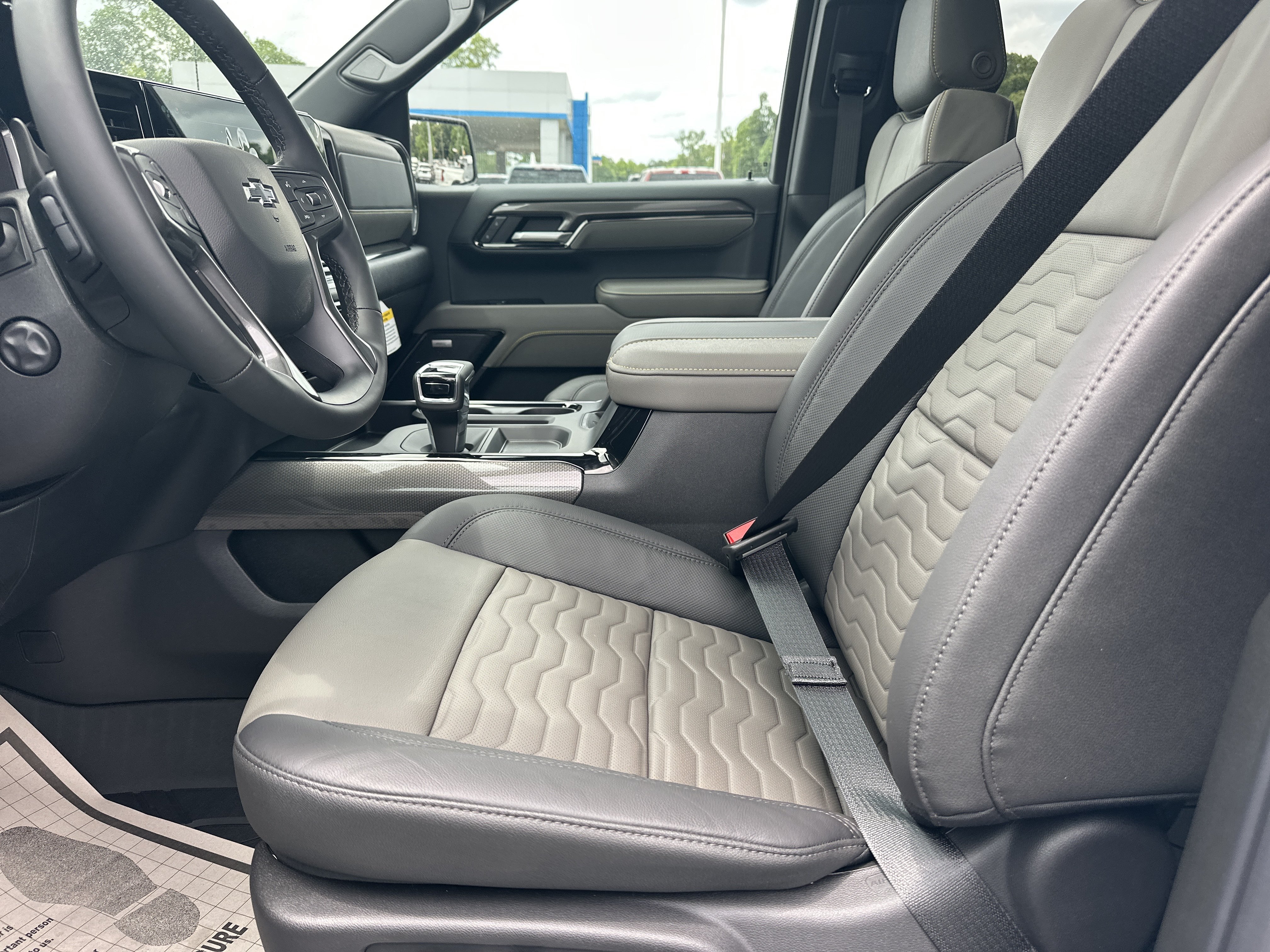 New 2026 Chevrolet Silverado 1500 ZR2 AWD/4WD image 11