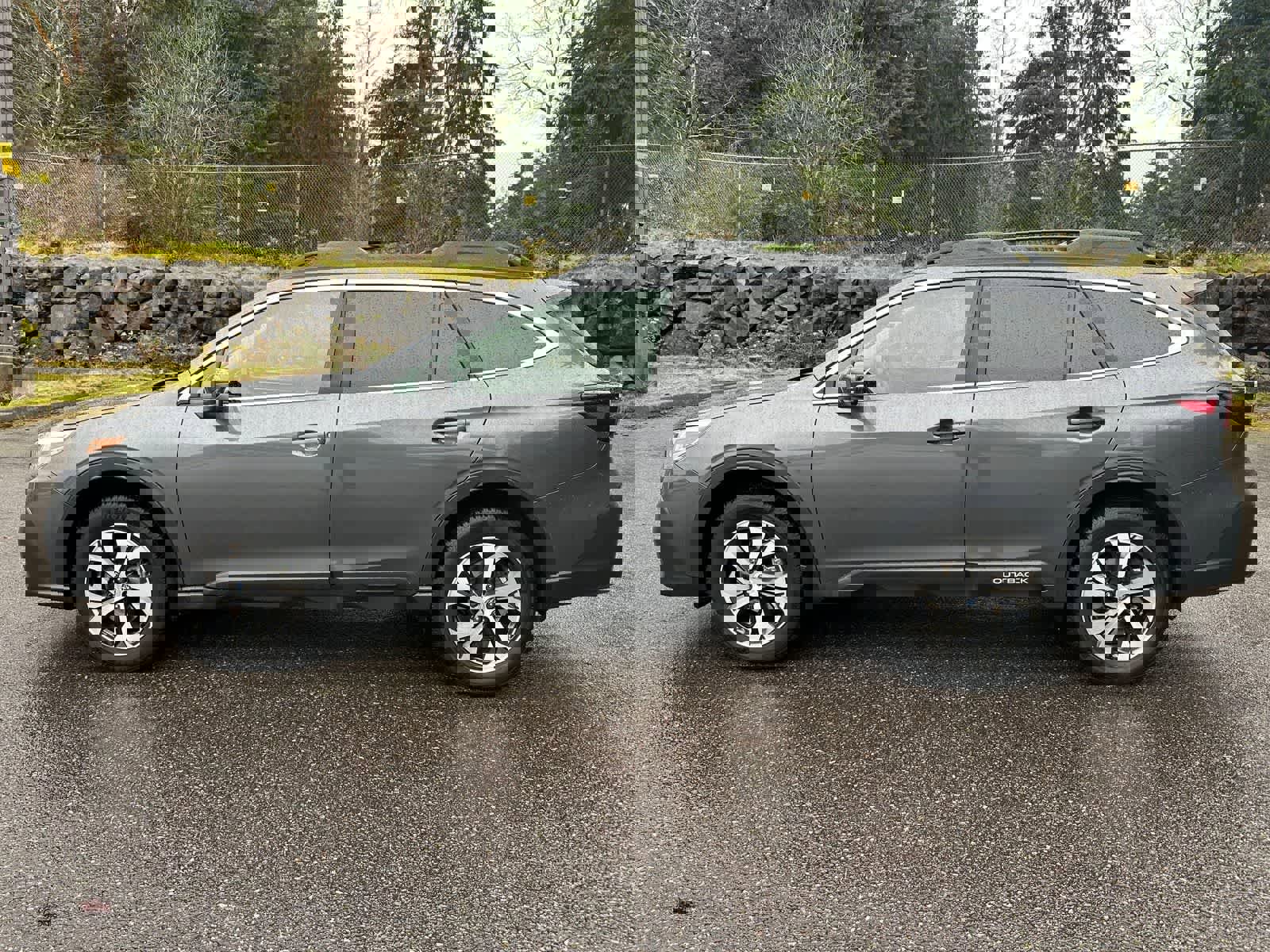 Used 2020 Subaru Outback Limited XT w/ Popular Package #2 image 2