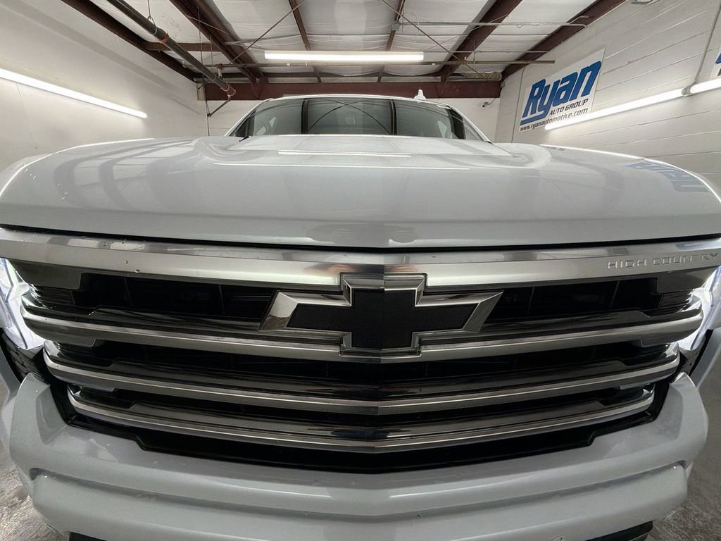 Used 2026 Chevrolet Silverado 1500 High Country w/ Technology Package image 32