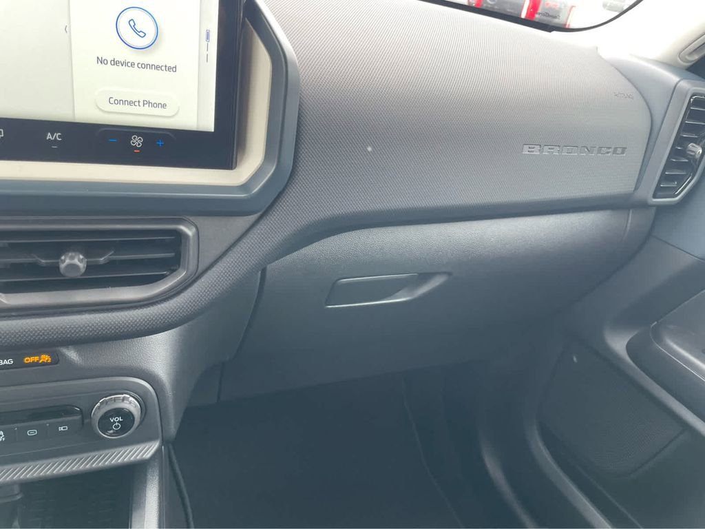 Used 2025 Ford Bronco Sport Heritage image 22