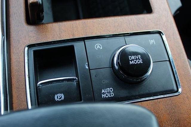 Used 2023 Lincoln Navigator L Black Label image 30