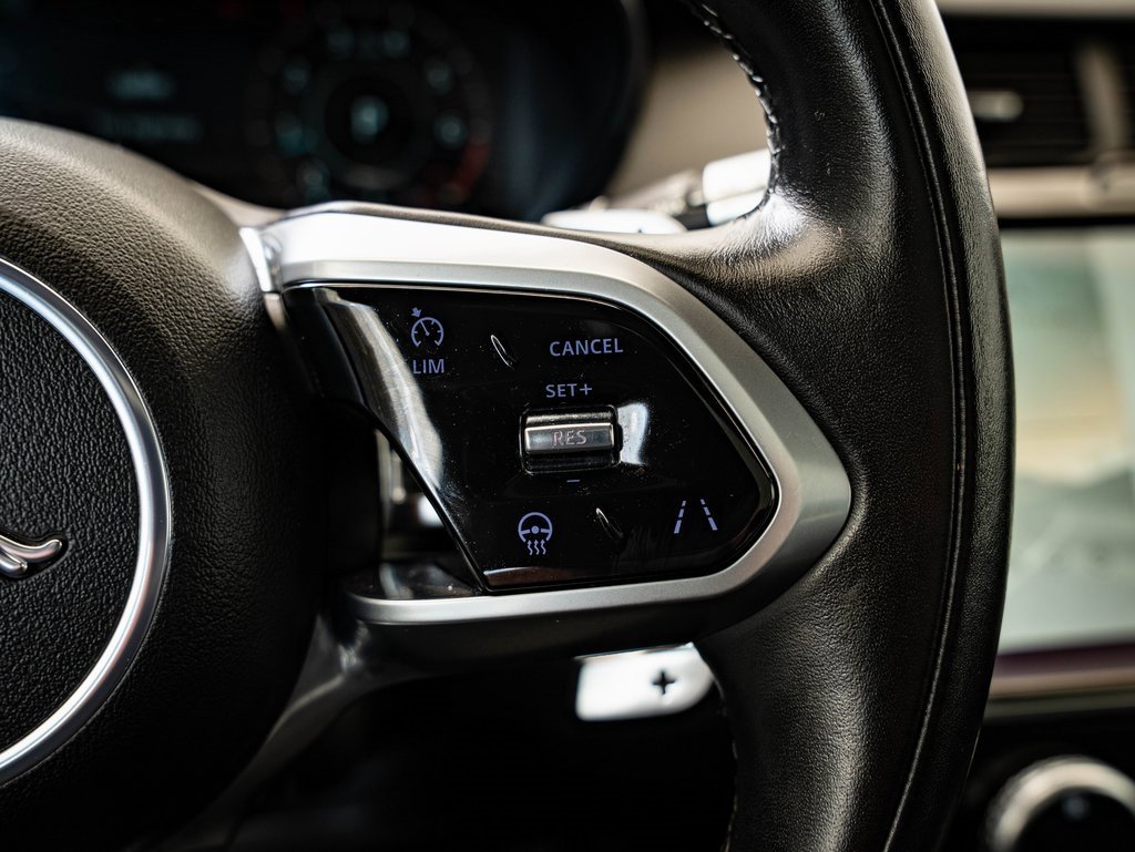 Used 2022 Jaguar E-PACE SE image 24
