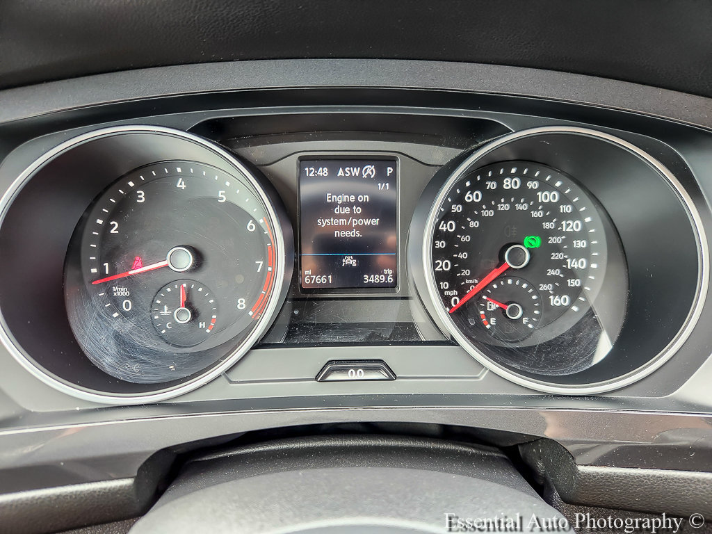Used 2021 Volkswagen Tiguan SEL FWD image 11