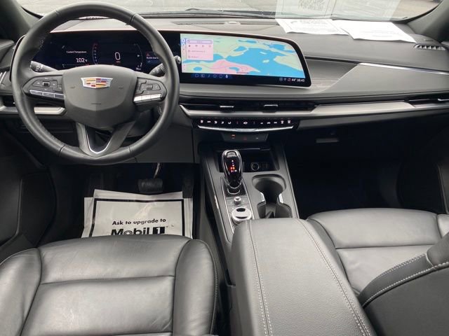 Certified 2025 Cadillac XT4 Premium Luxury AWD/4WD image 5