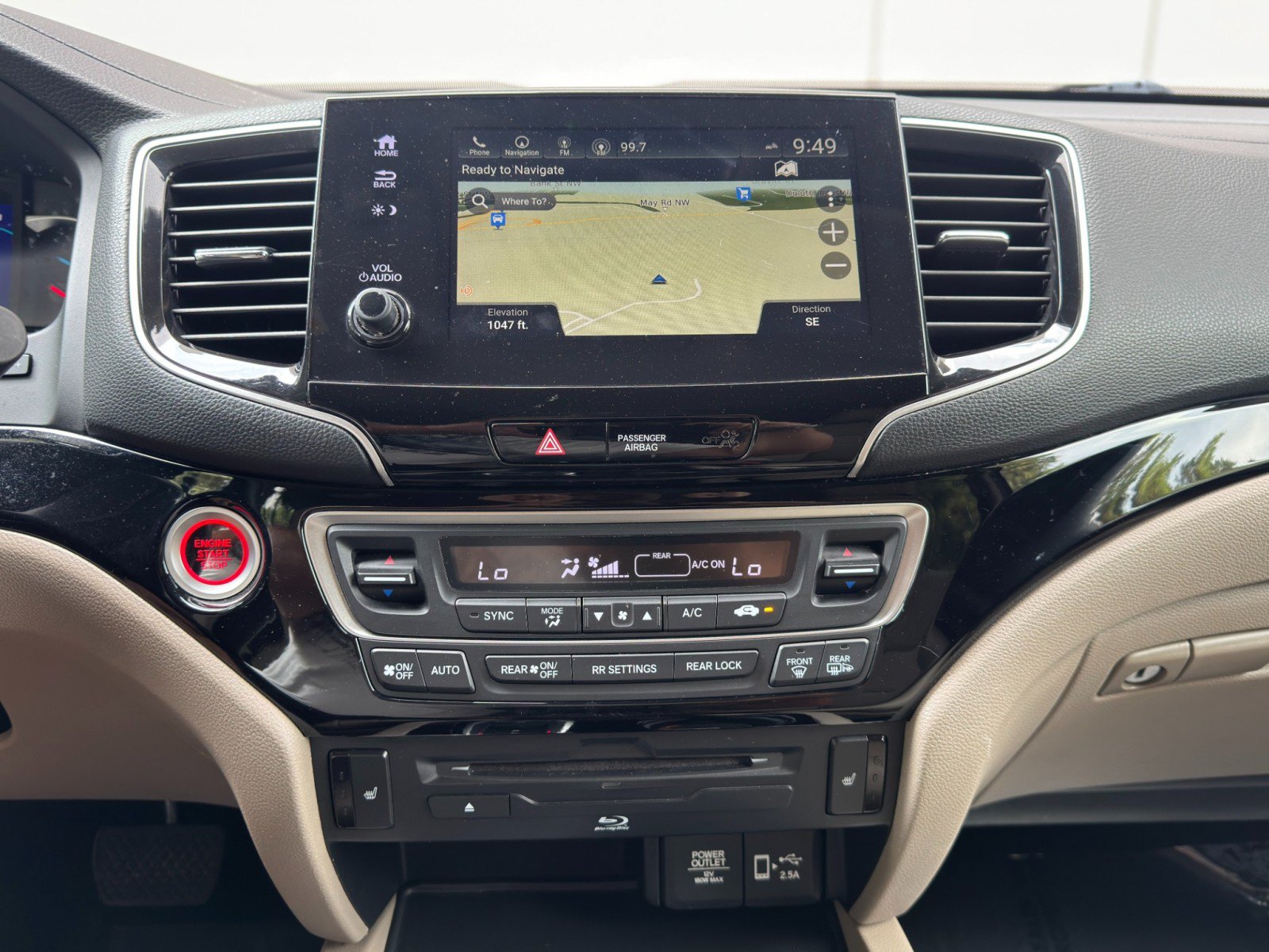Used 2021 Honda Pilot Touring image 25