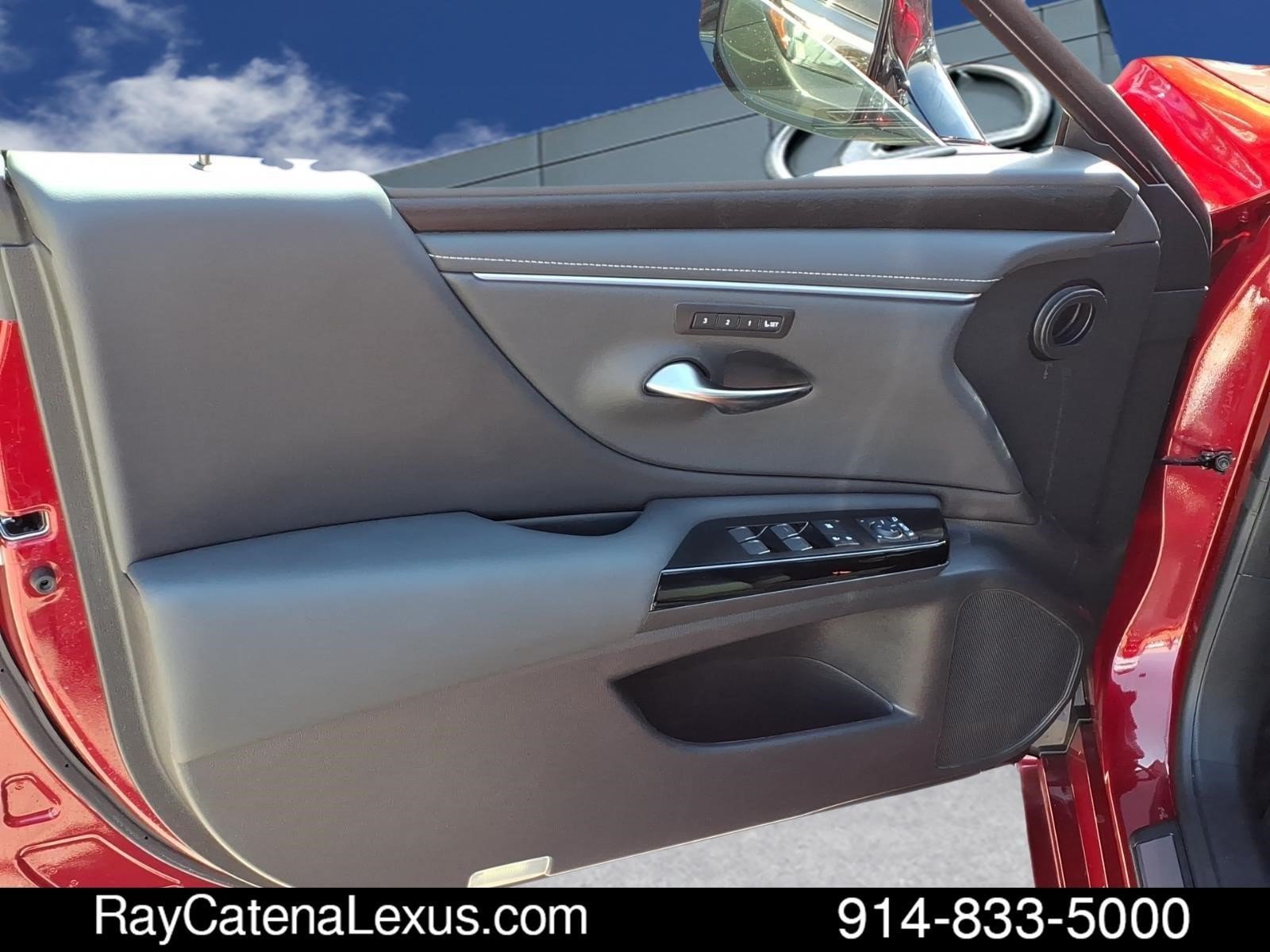 Certified 2024 Lexus ES 250 w/ Premium Package AWD/4WD image 10