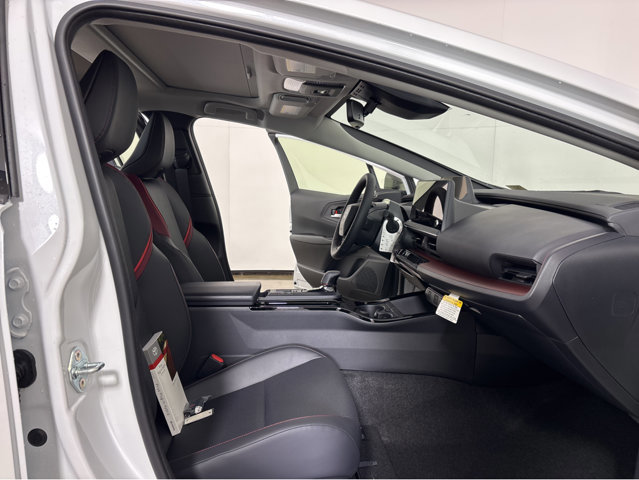 New 2026 Toyota Prius Plug-In Hybrid image 5