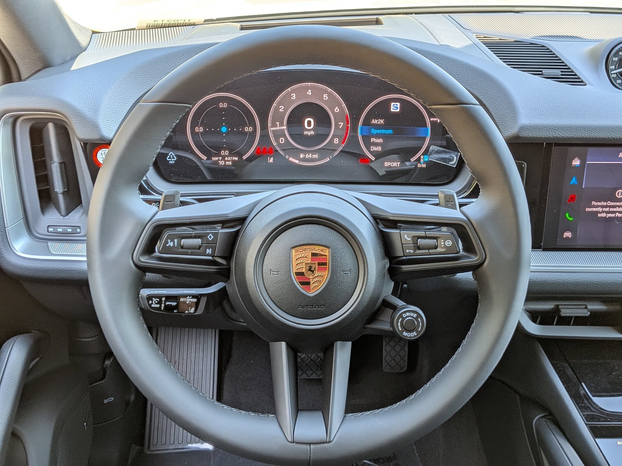 New 2026 Porsche Cayenne Coupe AWD/4WD image 8