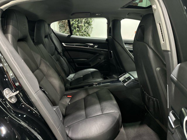 Used 2013 Porsche Panamera image 50