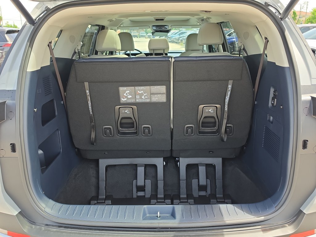 New 2026 Kia Carnival SX FWD image 10