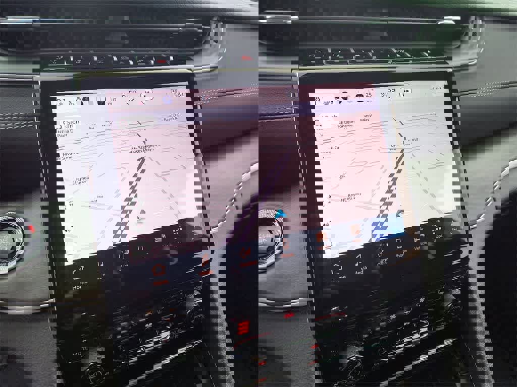 New 2025 Jeep Grand Cherokee L Limited w/ Luxury Tech Group II image 18