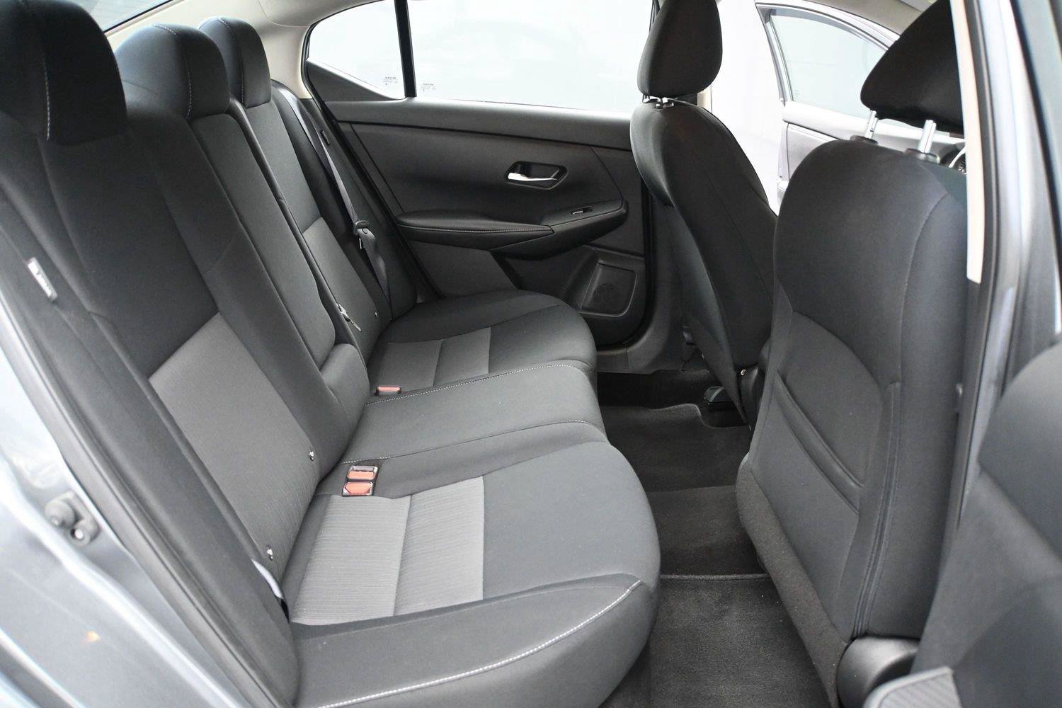 Used 2022 Nissan Sentra SV w/ All-Weather Package FWD image 19