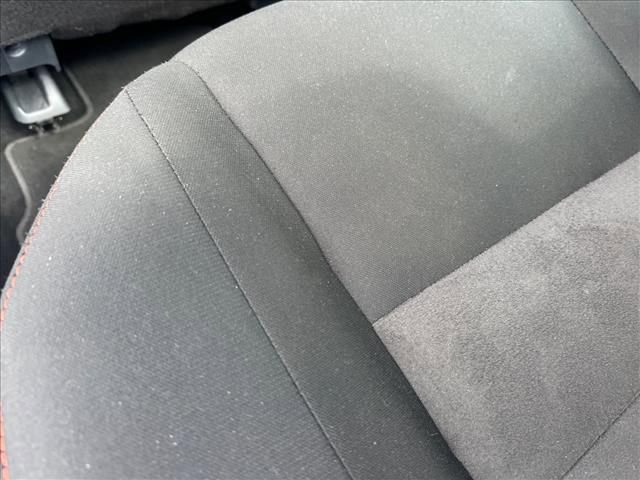 Used 2025 Nissan Sentra SR FWD image 17