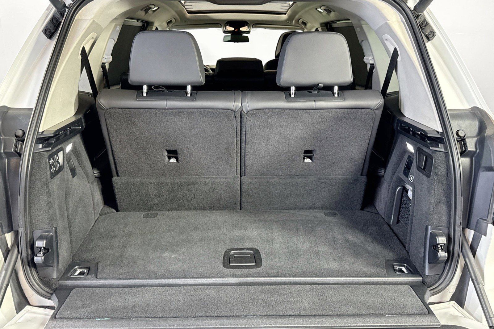 Used 2023 BMW X7 xDrive40i image 25